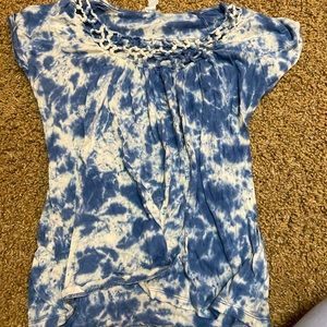 blue and white tie dye top